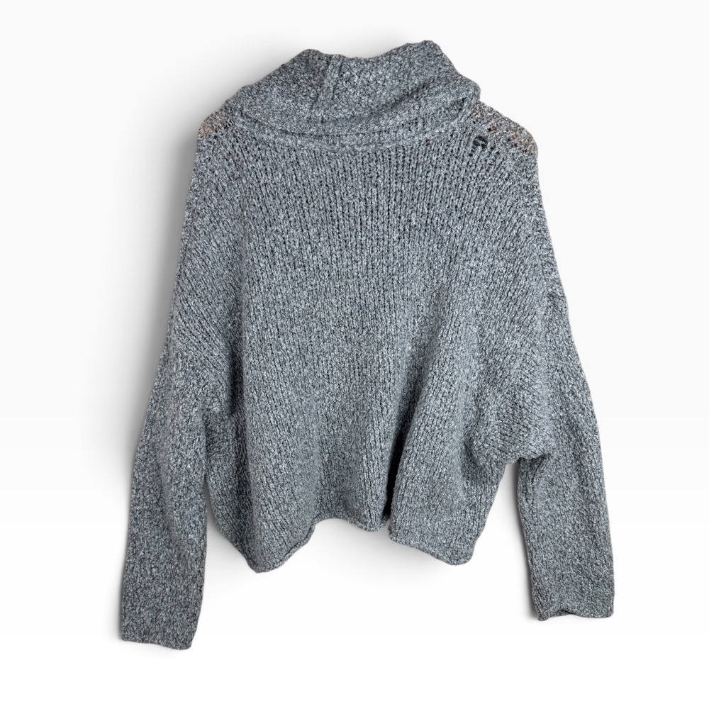 Free People Womens BFF Cowl Neck Boucle Knit Sweater Size Medium Gray Soft Warm - Picture 2 of 9